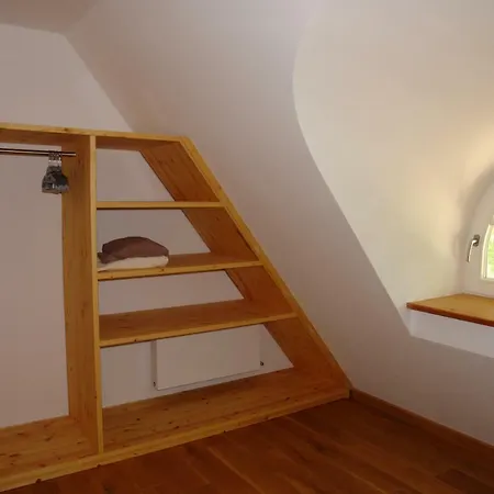 Hallerhus Ahrenviol