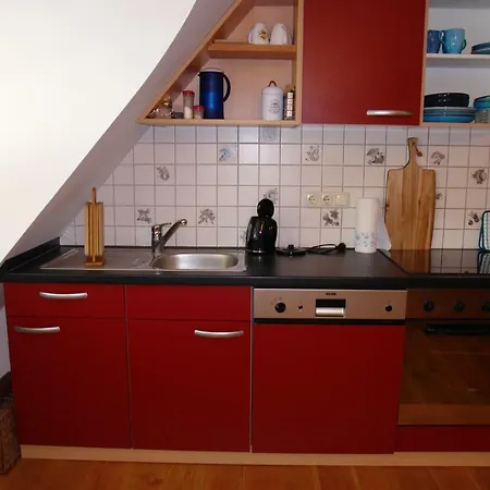 Im Reetdachhaus Hallerhus * Ahrenviol